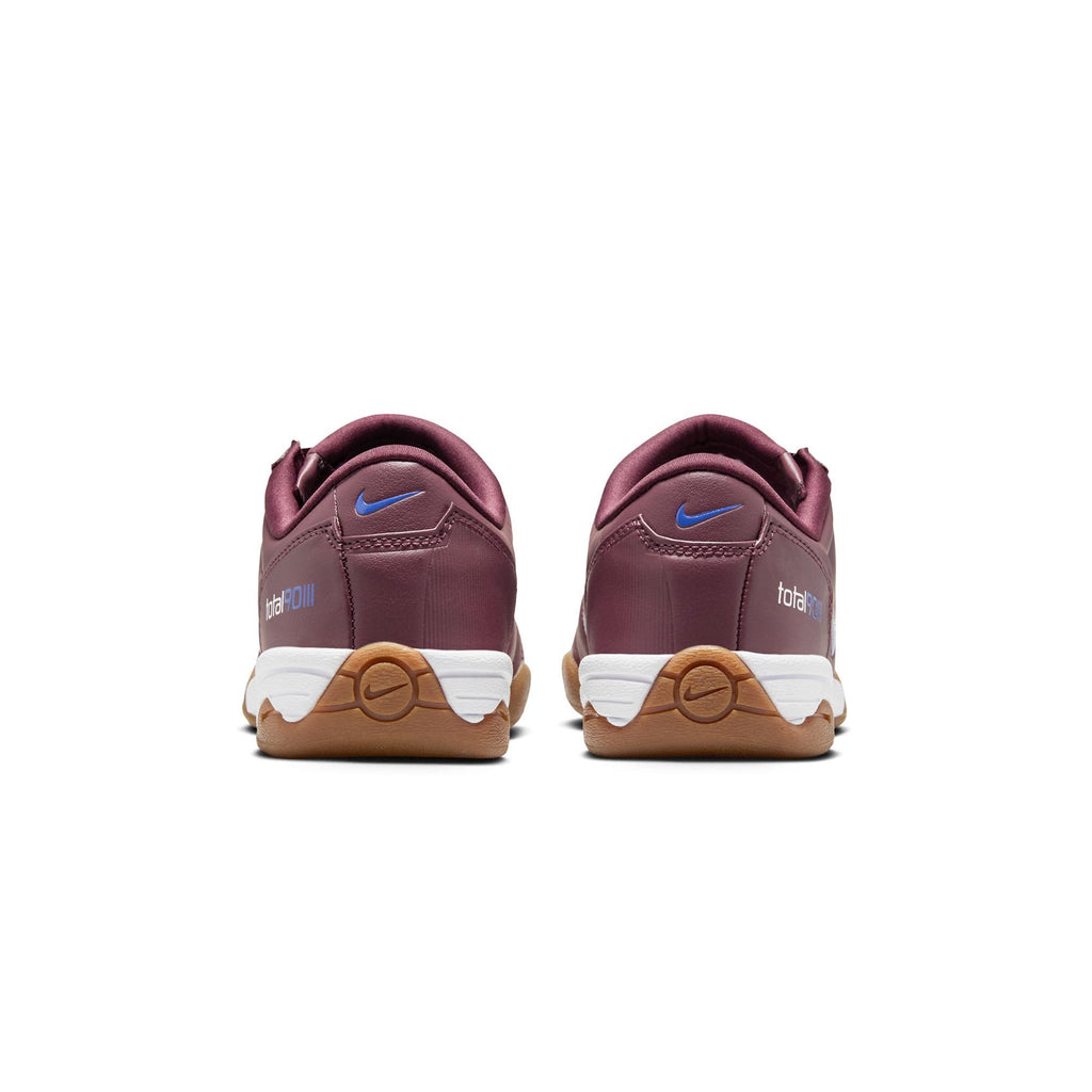 Women's Nike Total 90 Shoes - product image from the listing.