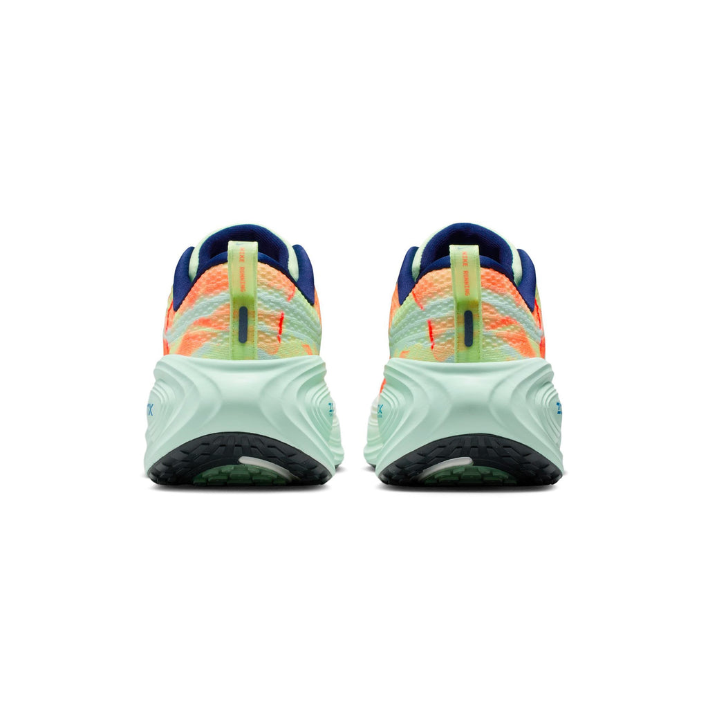 Men's Nike Vomero Plus Shoes - product image from the listing.