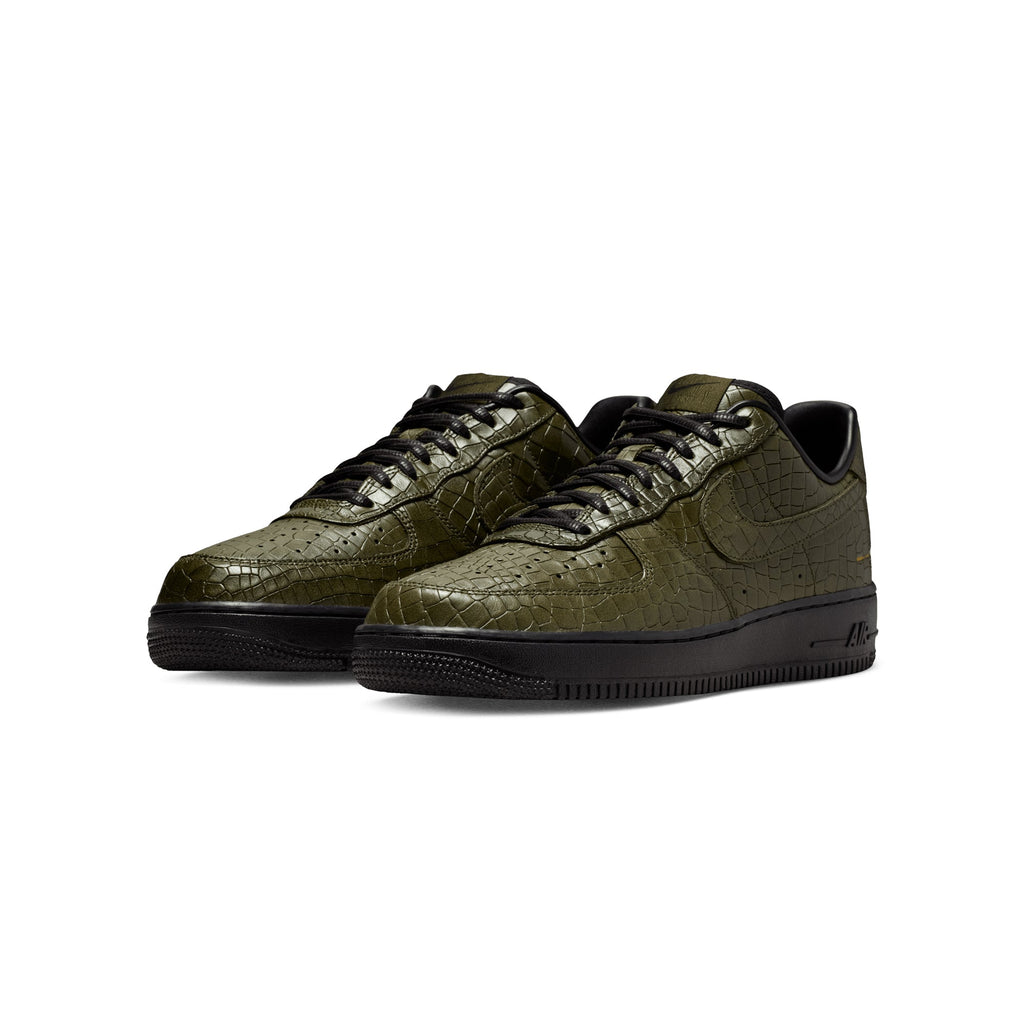 Men's Nike Air Force 1 '07 Premium Shoes - product image from the listing.