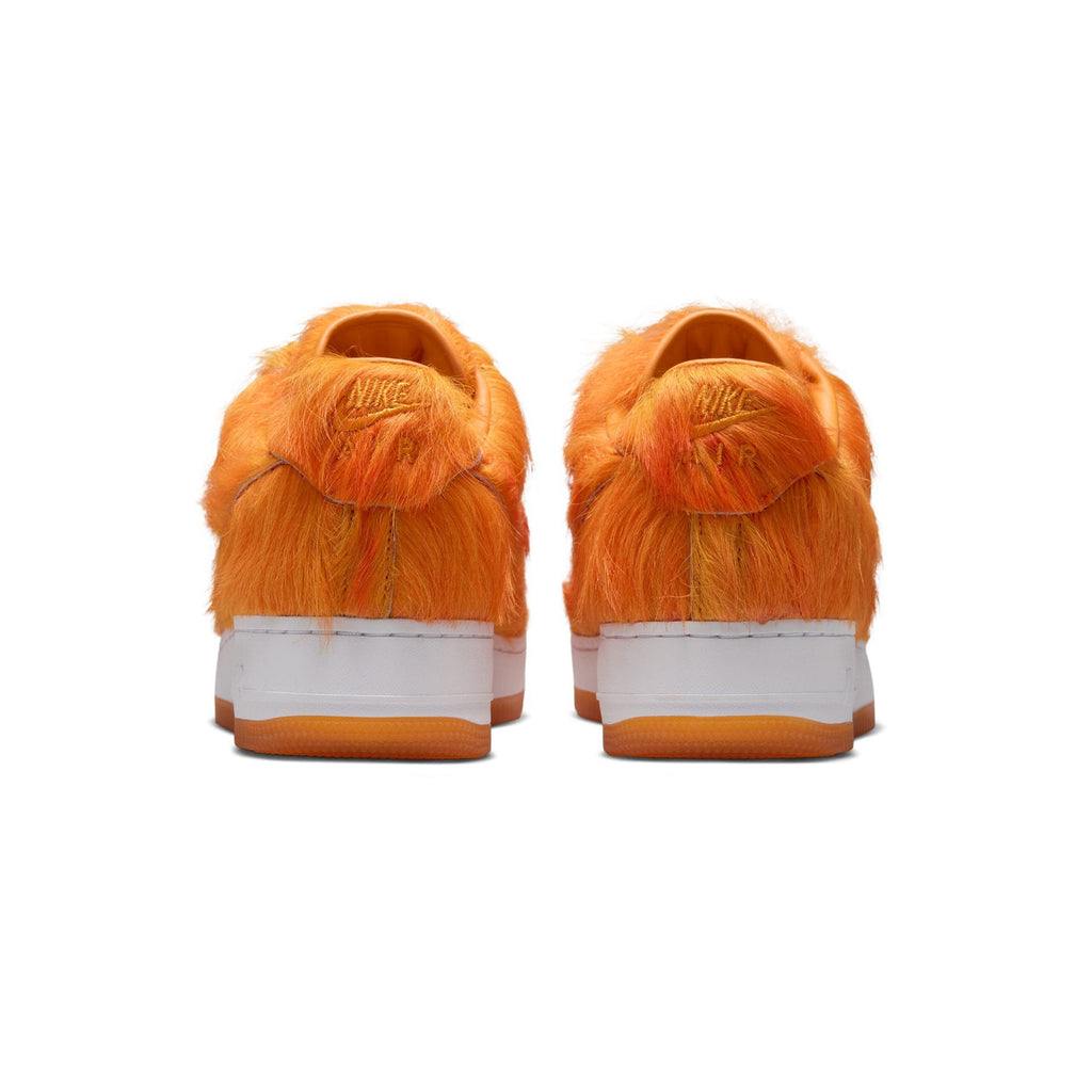Men's Nike Air Force 1 Shoes - product image from the listing.