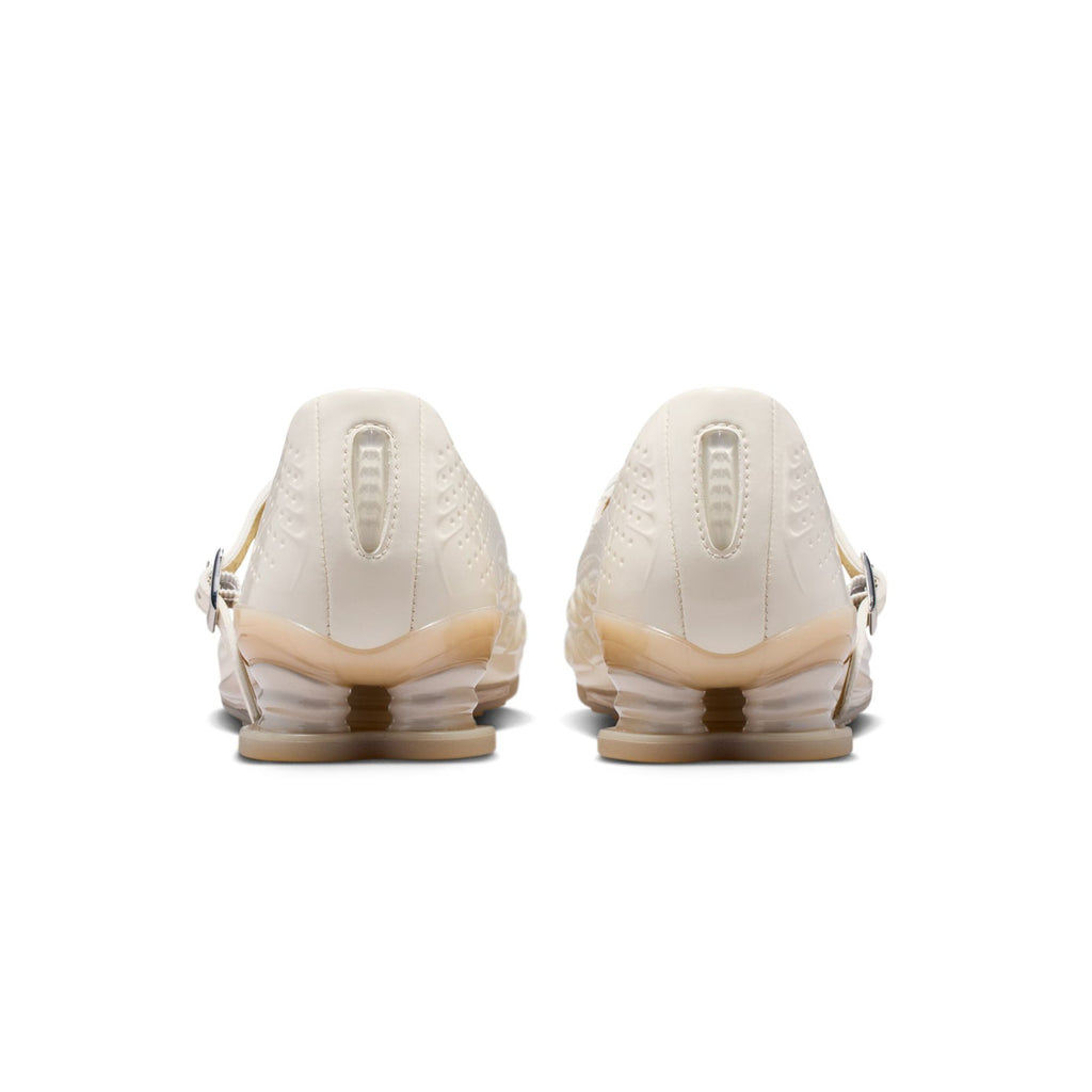 Women's Nike Shox Z Calistra Shoes - product image from the listing.