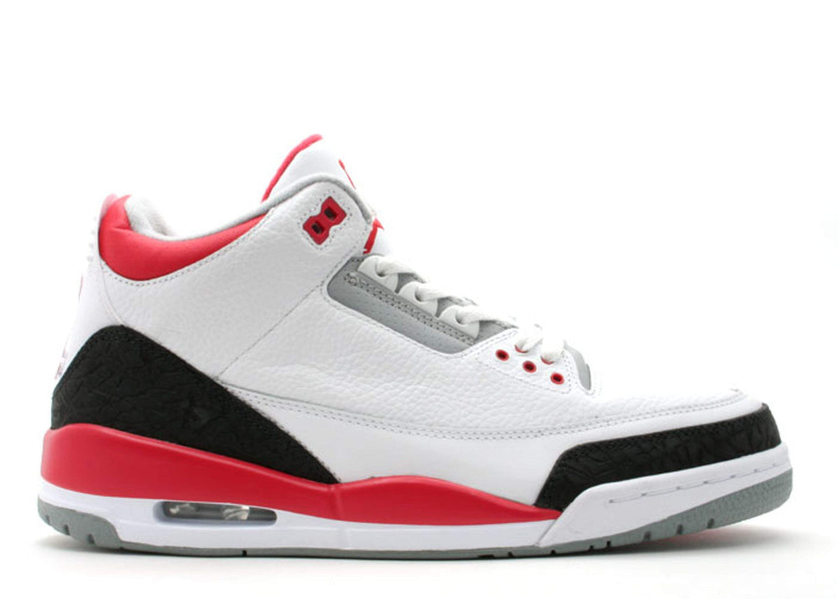 Air Jordan 3 Retro 'Fire Red' 2007 Sneaker - product image from the listing.