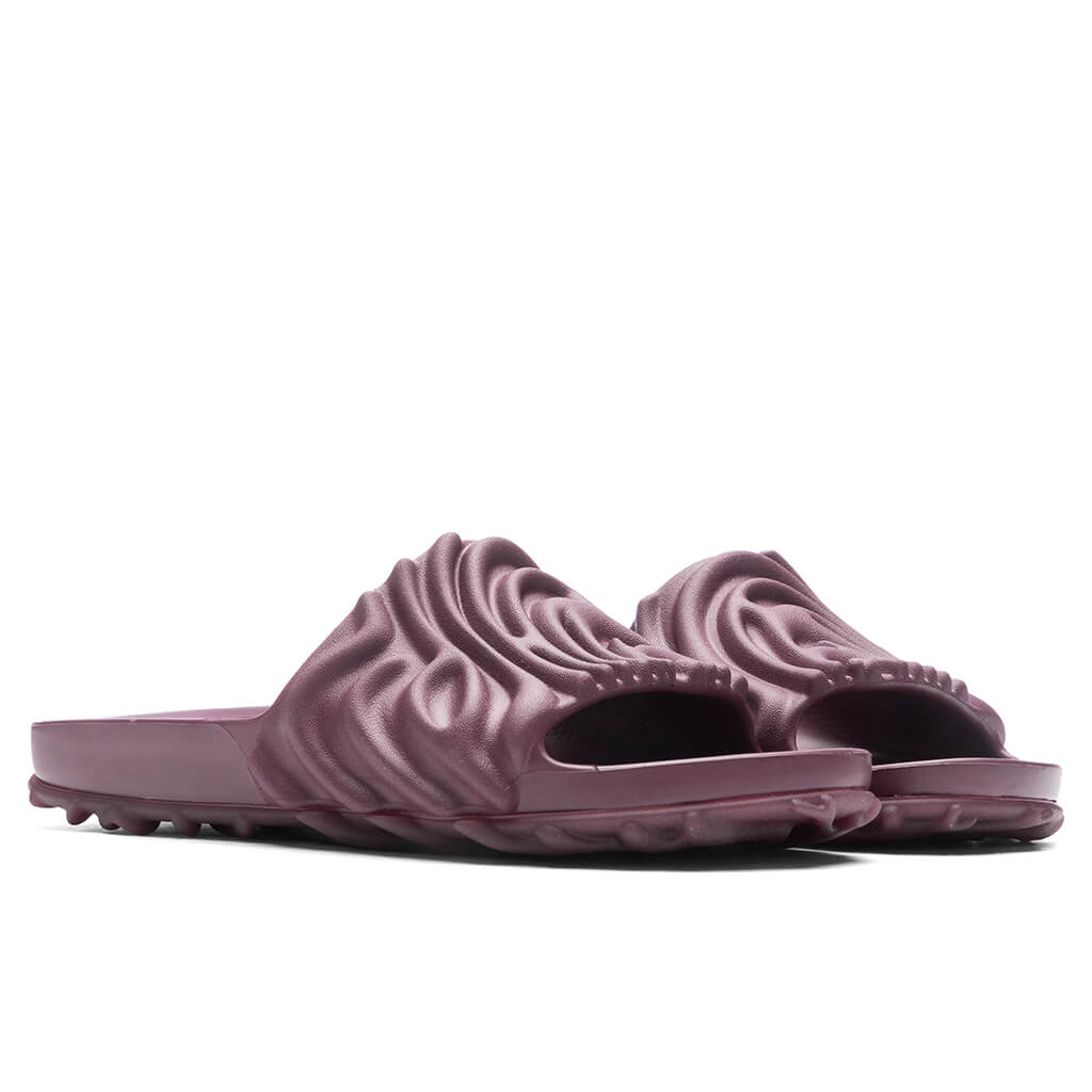 Huckle - Crocs x Salehe Bembury The Pollex Slide - product image from the listing.