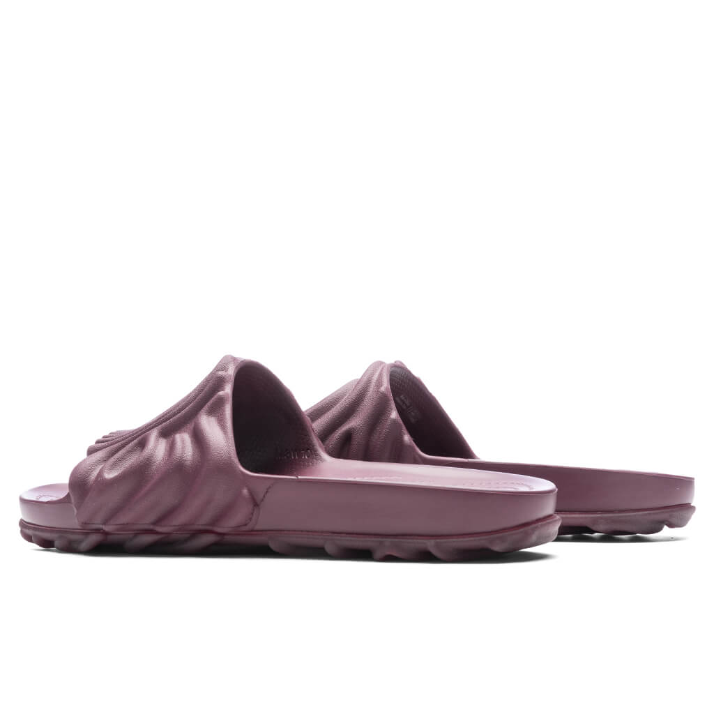 Huckle - Crocs x Salehe Bembury The Pollex Slide - product image from the listing.