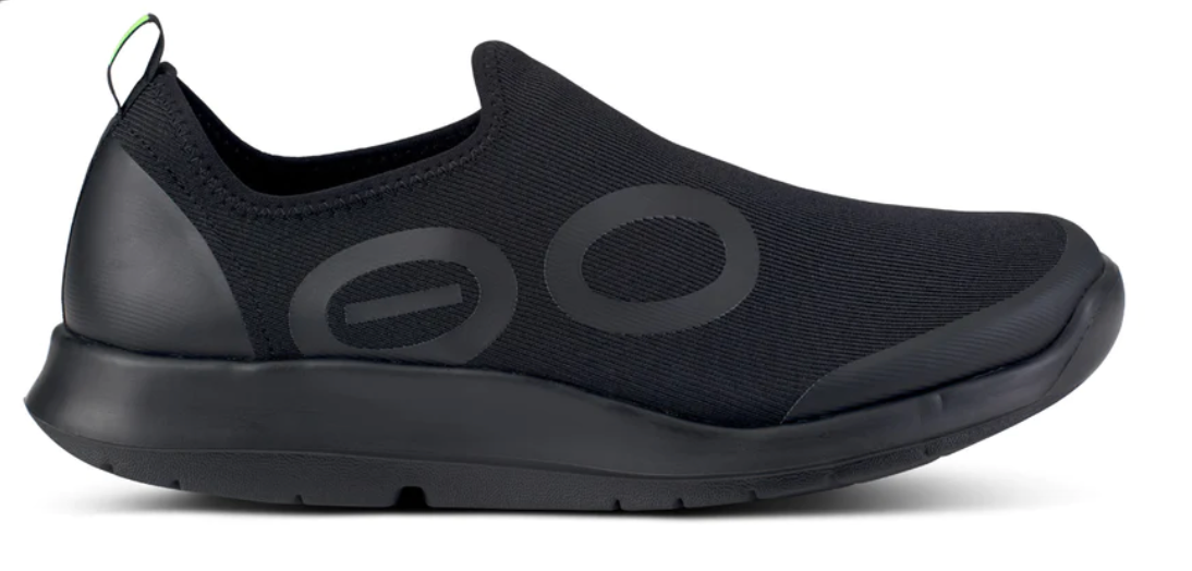 Oofos OOMG Sport Low Shoe for Men - product image from the listing.