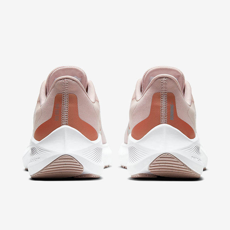 Nike Zoom Winflo 7 Shoes for Running CJ0302-601 - product image from the listing.