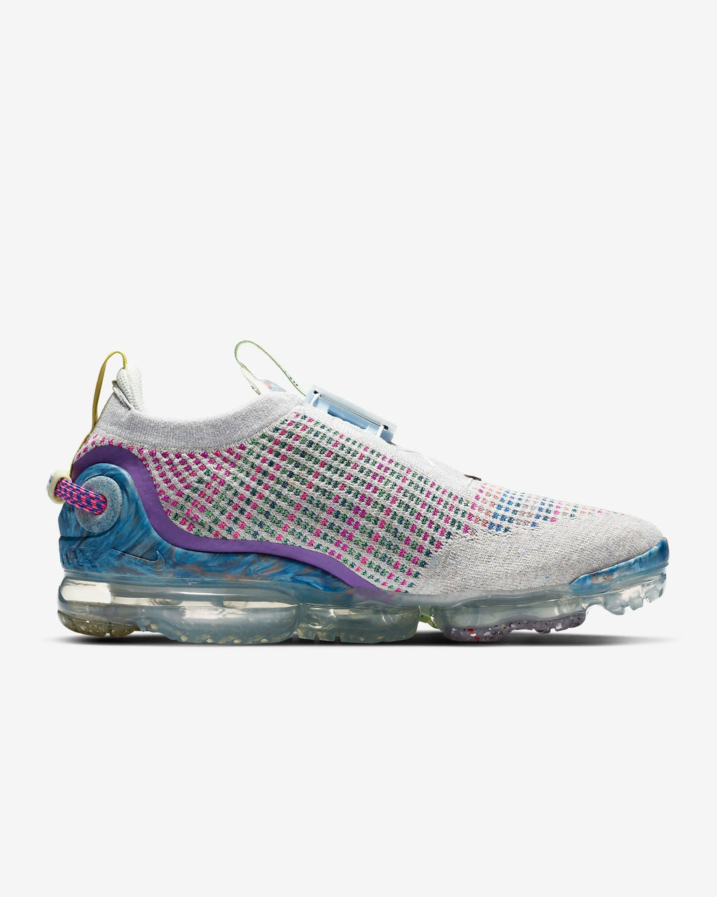 Nike Air VaporMax 2020 Flyknit CJ6740-001 Trainers - product image from the listing.