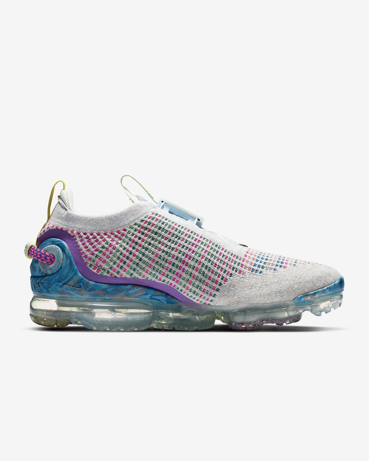 Nike Air VaporMax 2020 Flyknit CJ6740-001 Trainers - product image from the listing.