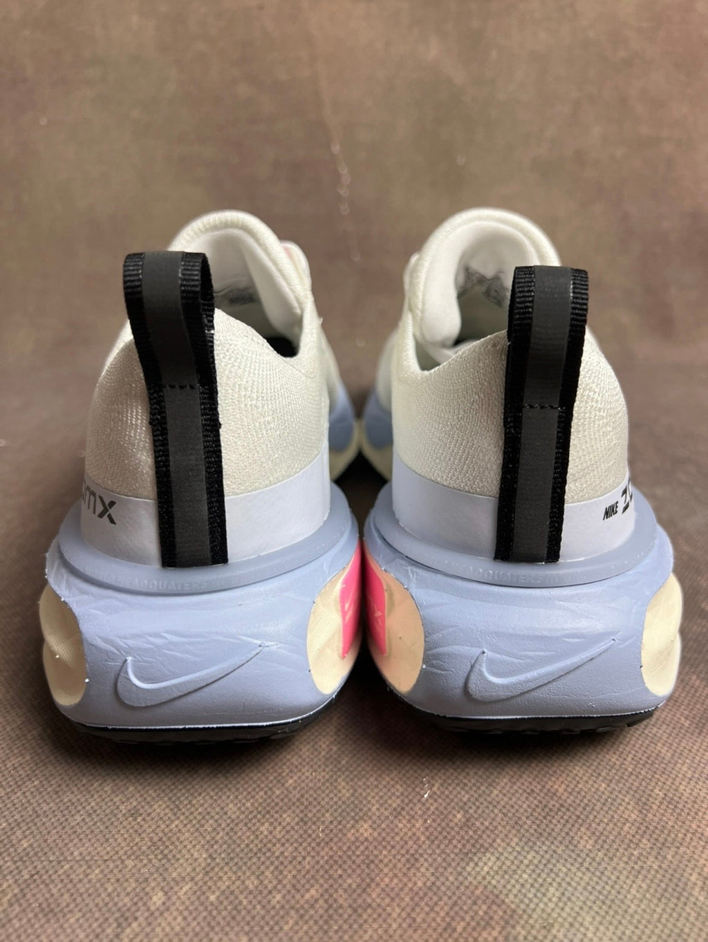 Nike ZoomX Invincible Run 3 Running Shoes in White Blue DR2615-100 - product image from the listing.