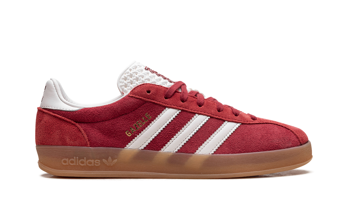 "Team Victory Red White" Gazelle Indoor Pro JH5431 - product image from the listing.