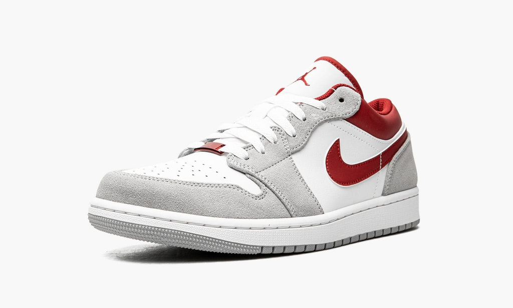 "White / Grey / Red" AIR JORDAN 1 LOW SE - product image from the listing.