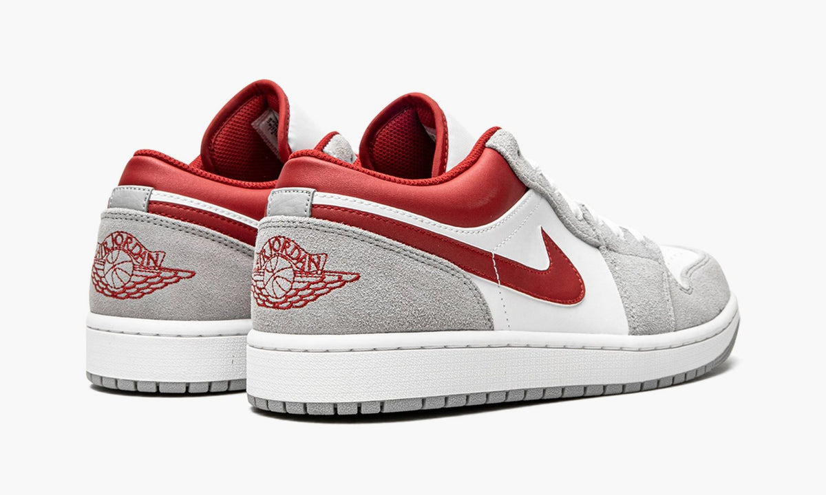 "White / Grey / Red" AIR JORDAN 1 LOW SE - product image from the listing.