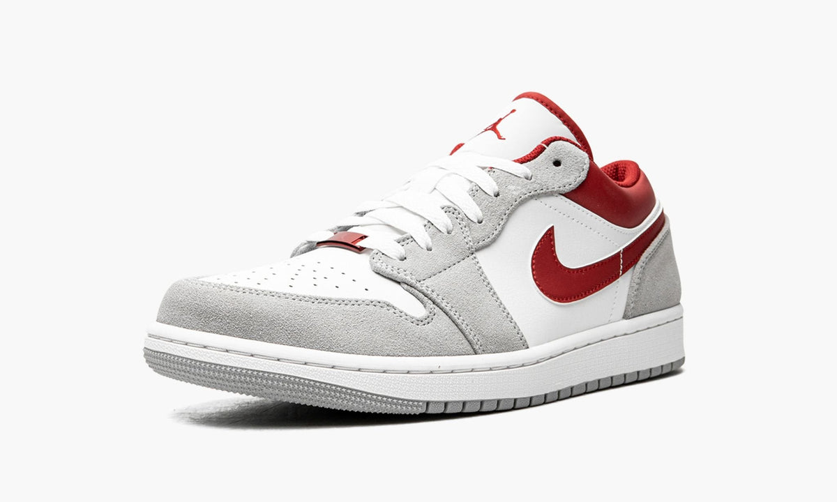 "White / Grey / Red" AIR JORDAN 1 LOW SE - product image from the listing.