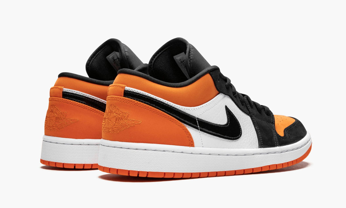 Shattered Backboard - Air Jordan 1 Low - product image from the listing.