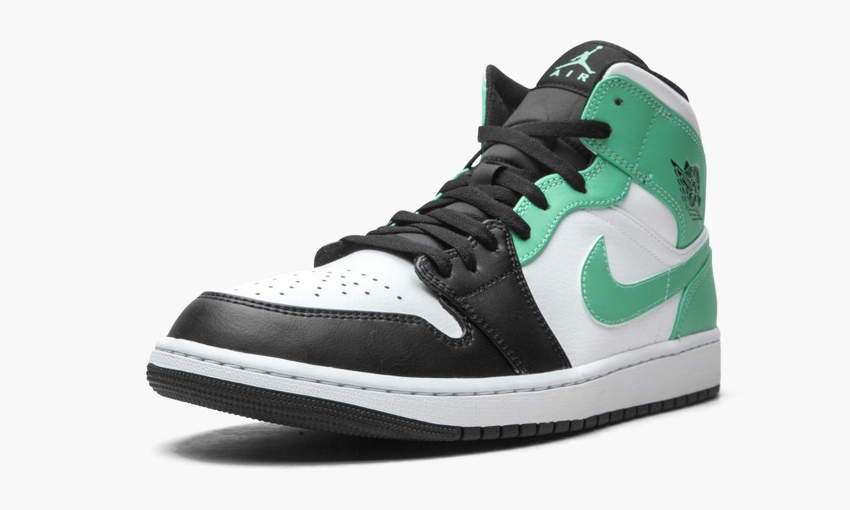 "Island Green" Air Jordan 1 Mid - product image from the listing.