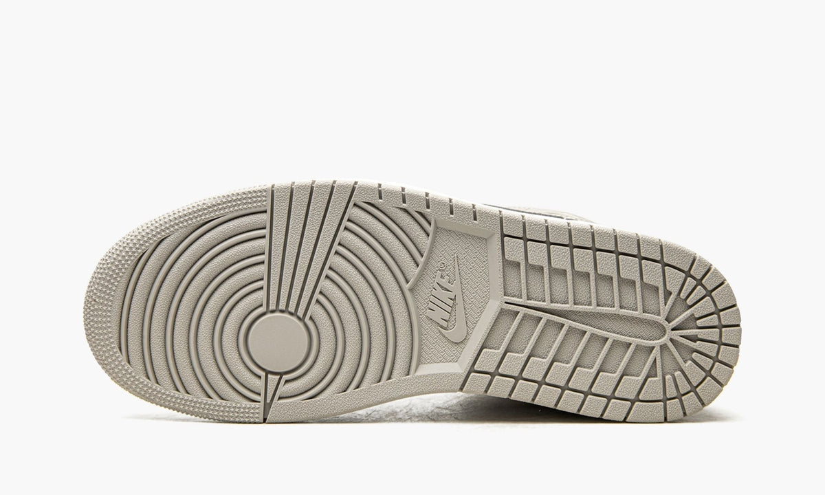 "Linen" Air Jordan 1 Mid - product photo shown in the listing for this item.