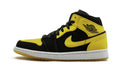 "New Love 2017 Release" Air Jordan 1 Mid - product image from the listing.