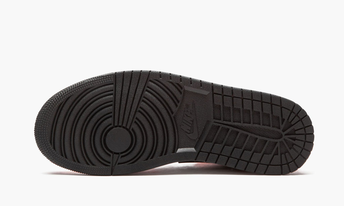 "Turf Orange" Air Jordan 1 Mid SE - product image from the listing.