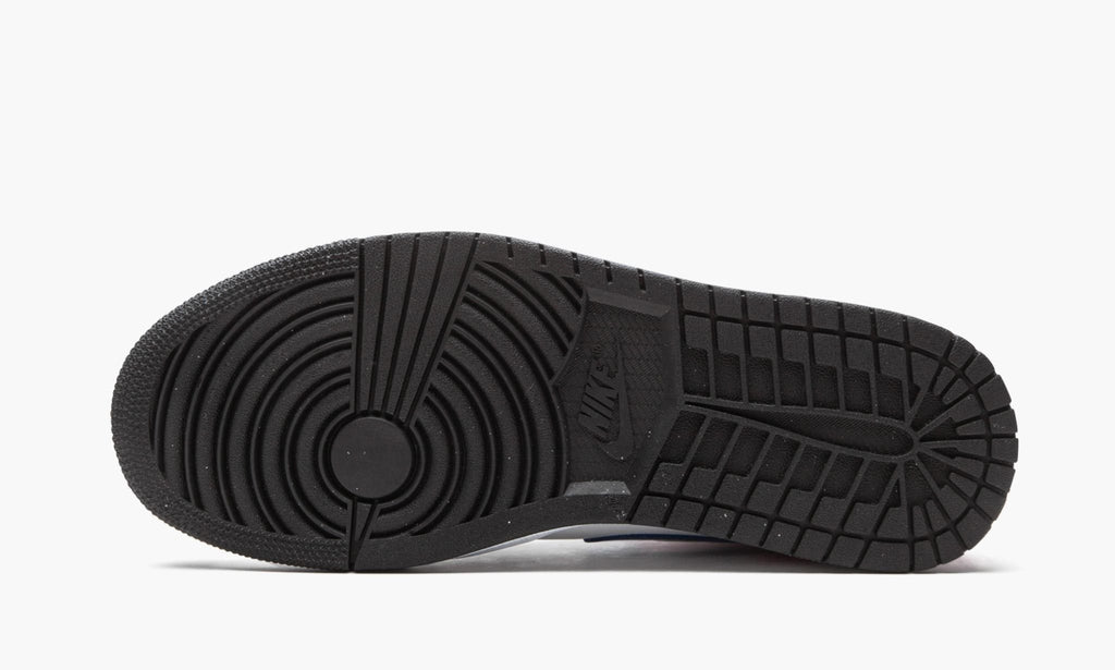 Cyber / Active Fuchsia - Air Jordan 1 Mid SE - product image from the listing.