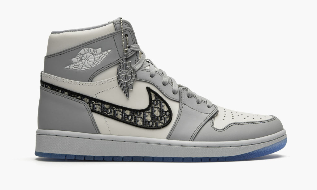 Dior - Air Jordan 1 Retro High - product image from the listing.