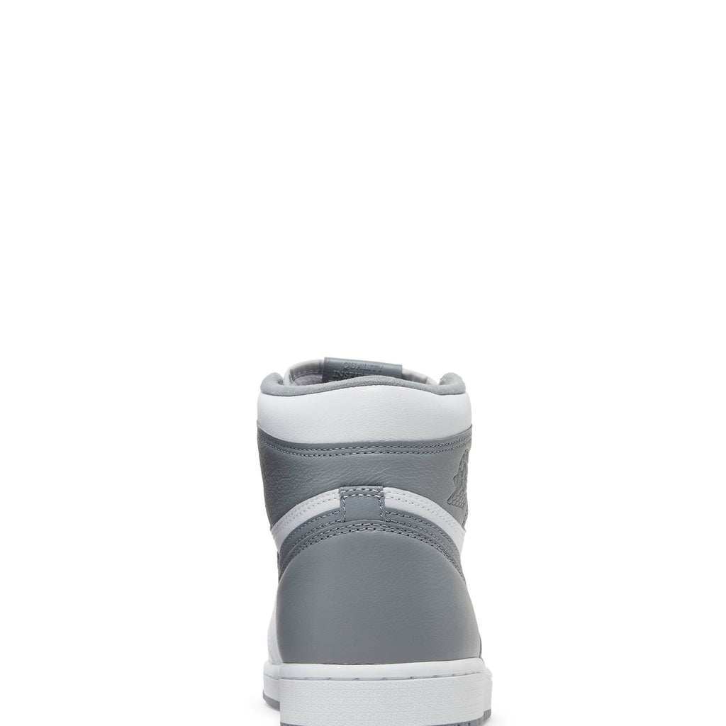 "Stealth" Air Jordan 1 Retro High OG 555088-037 - product image from the listing.