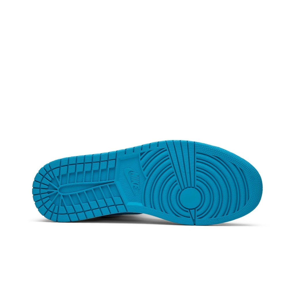 "UNC" Air Jordan 1 Retro High OG 555088-117 - product image from the listing.
