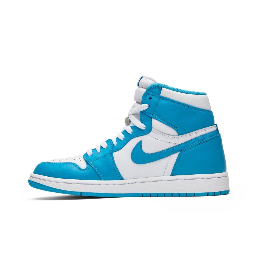 "UNC" Air Jordan 1 Retro High OG 555088-117 - product image from the listing.