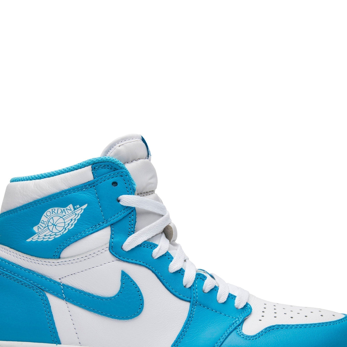 "UNC" Air Jordan 1 Retro High OG 555088-117 - product image from the listing.