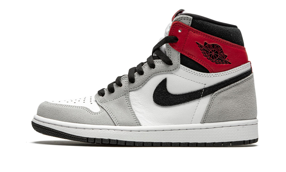 Air Jordan 1 Retro High OG in Light Smoke Grey - product image from the listing.