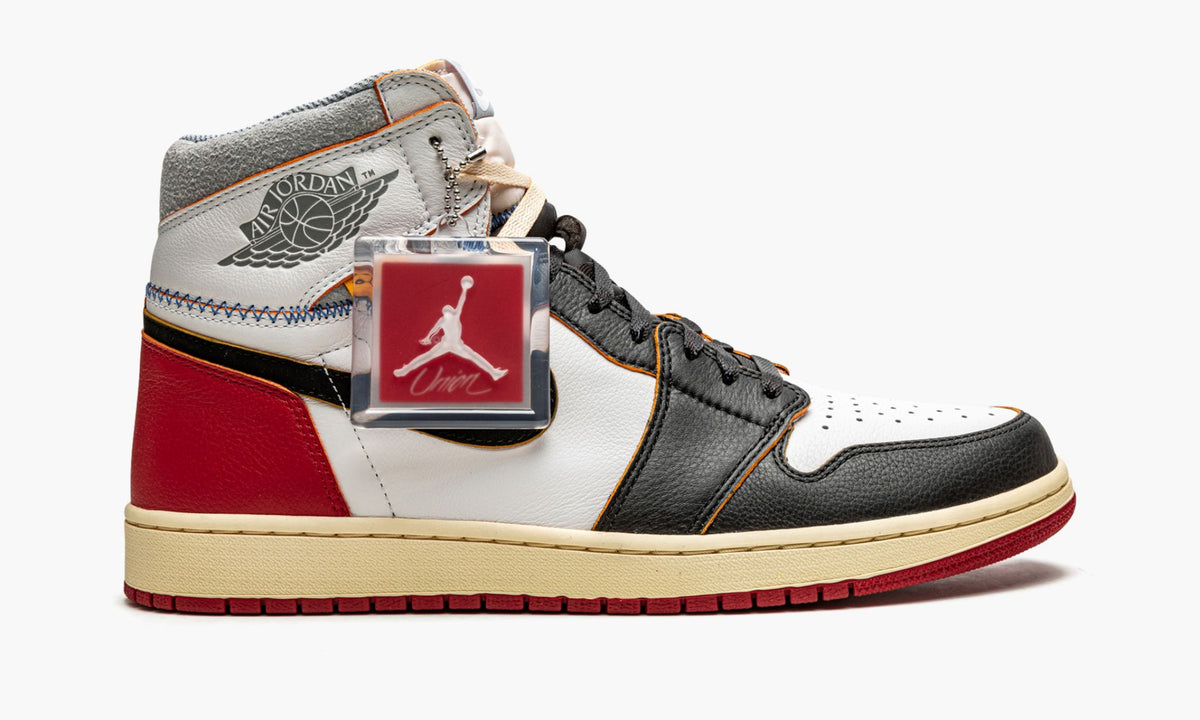 Black Toe - Air Jordan 1 Retro High OG NRG Union - product image from the listing.