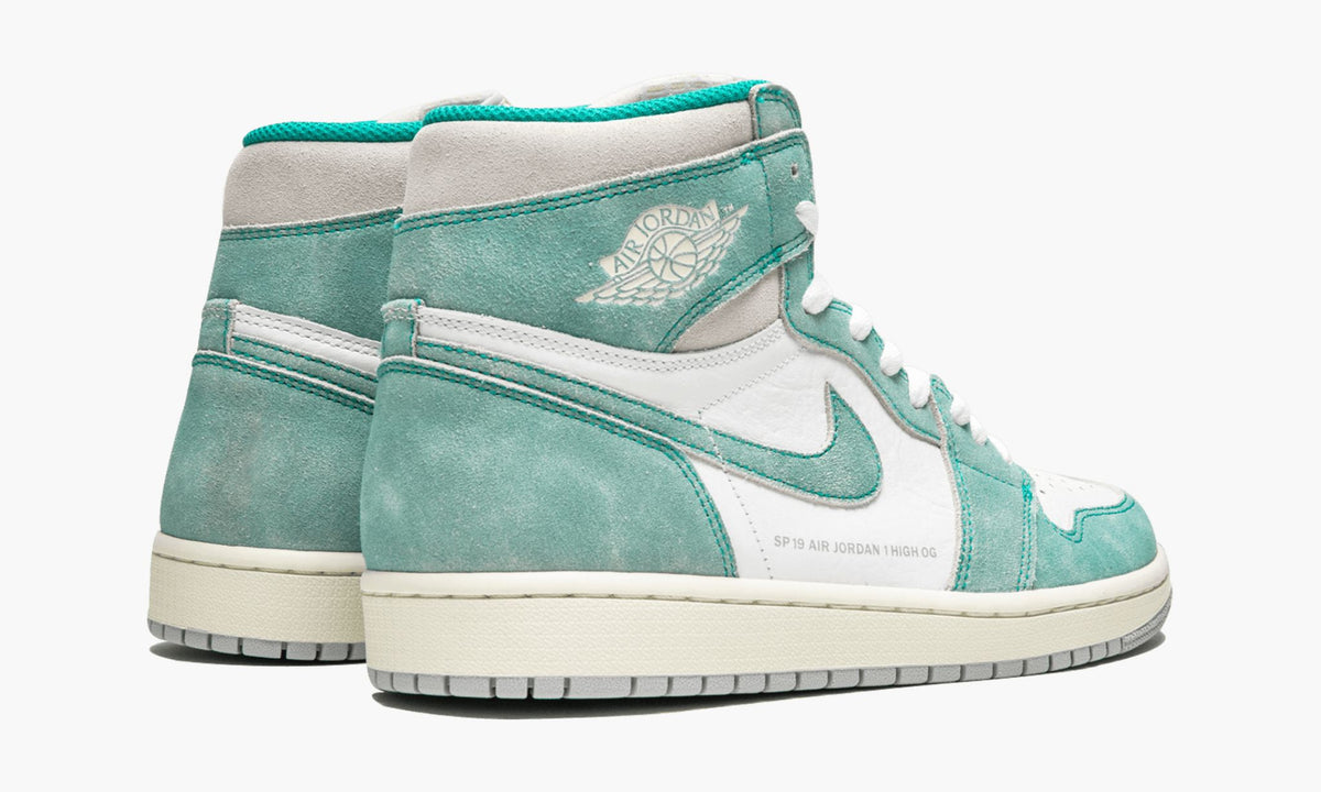Air Jordan 1 Retro High OG Turbo in Green - product image from the listing.