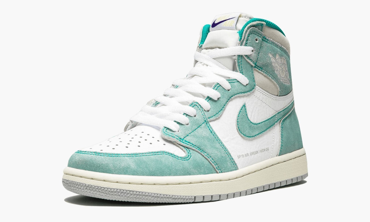 Air Jordan 1 Retro High OG Turbo in Green - product image from the listing.