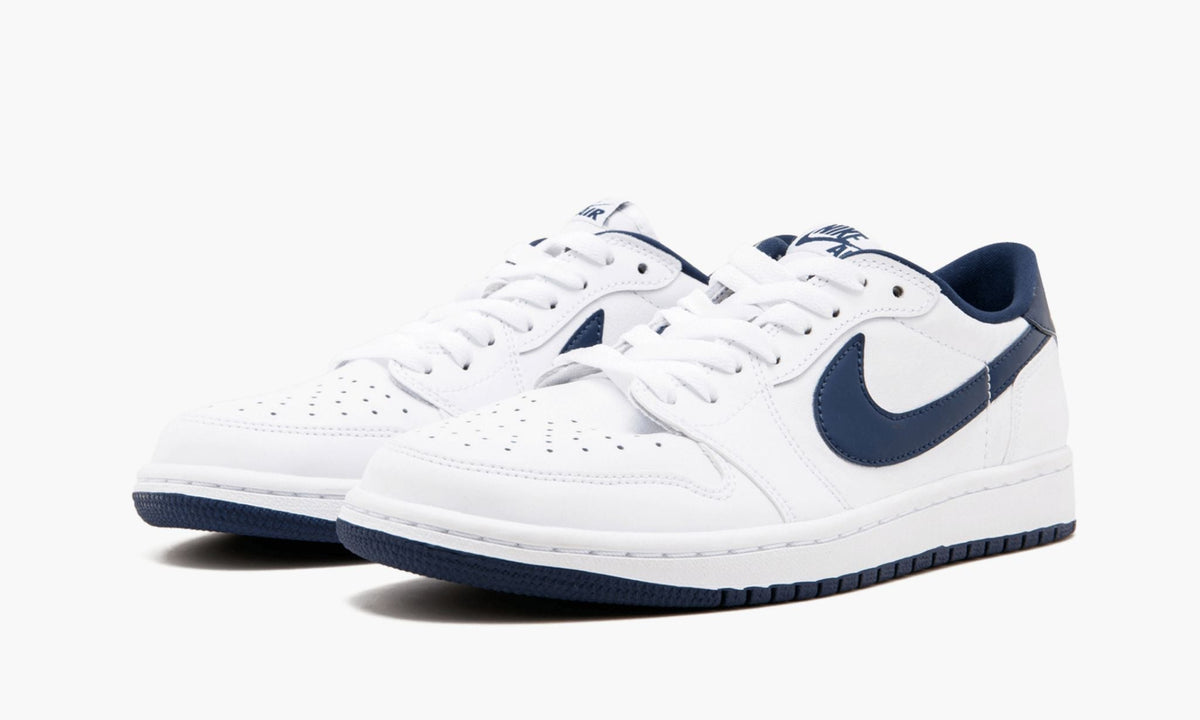 OG - Air Jordan 1 Retro Low - product image from the listing.