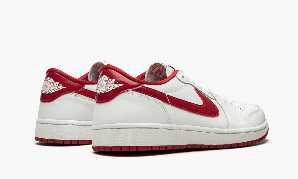 Air Jordan 1 Retro Low OG White / Varsity in Red - product image from the listing.