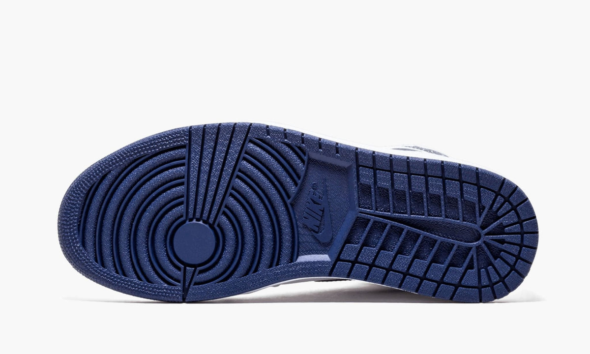 Air Jordan 1 Retro in Metallic Navy - product image from the listing.