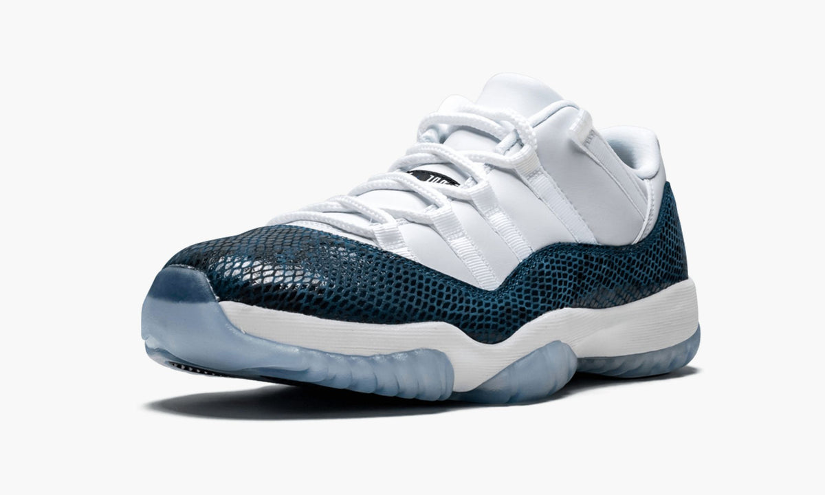 "Blue Snakeskin" Air Jordan 11 Retro Low LE - product image from the listing.