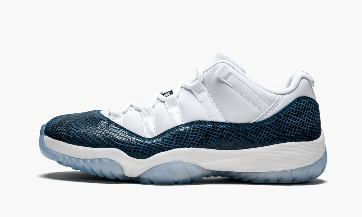 "Blue Snakeskin" Air Jordan 11 Retro Low LE - product image from the listing.