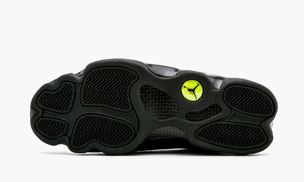 Black Cat - Air Jordan 13 Retro - product image from the listing.