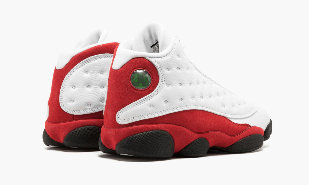 Chicago - Air Jordan 13 Retro - product image from the listing.