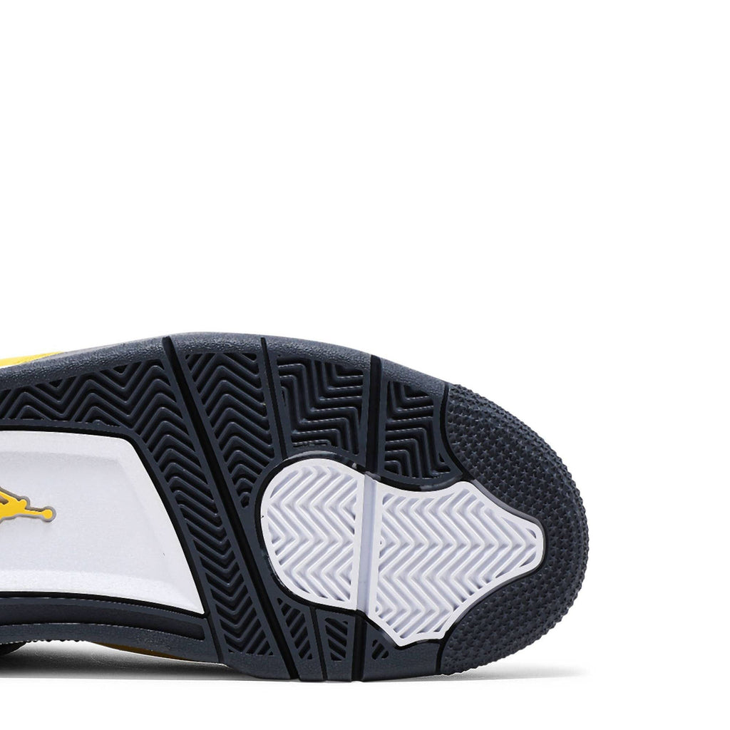 "Lightning" Air Jordan 4 Retro 2021 CT8527-700 - product image from the listing.