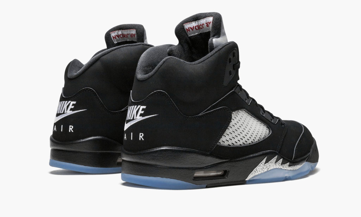 "Black / Metallic" Air Jordan 5 Retro OG - product image from the listing.