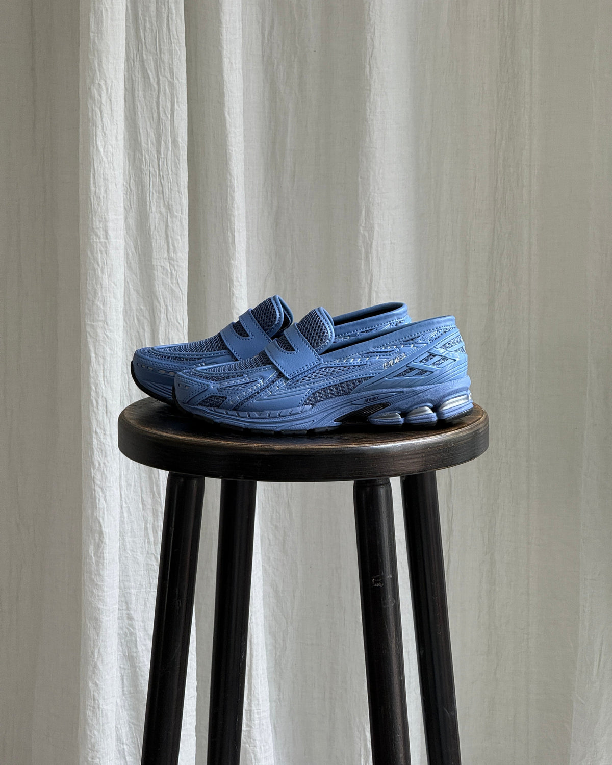1906L by New Balance - product photo shown in the listing for this item.