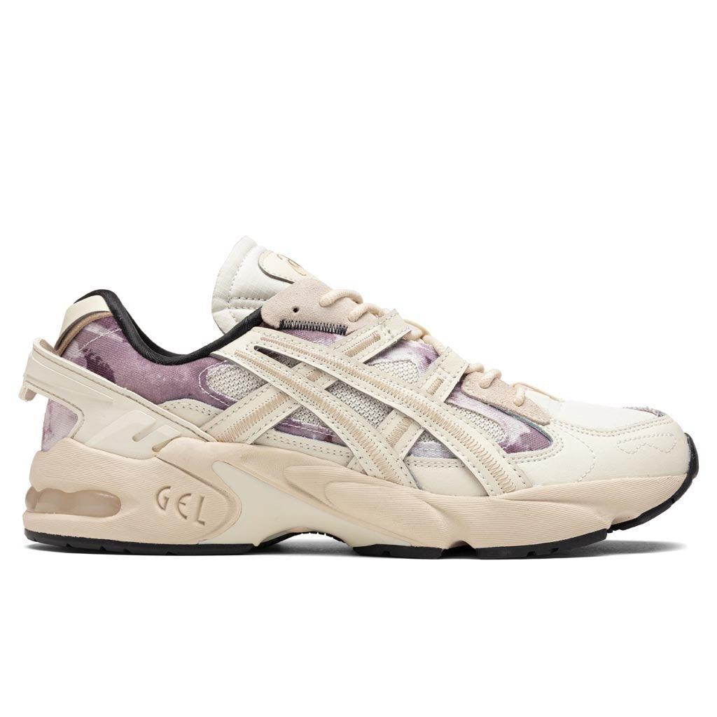 Gel-Kayano V Recon in Birch - product image from the listing.