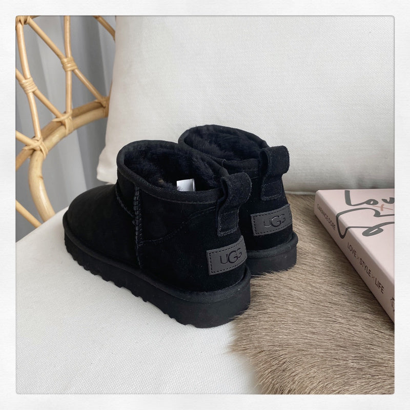 Women's BUS28 Wool 35-40 And Man 40-44 Shoes with box - product image from the listing.