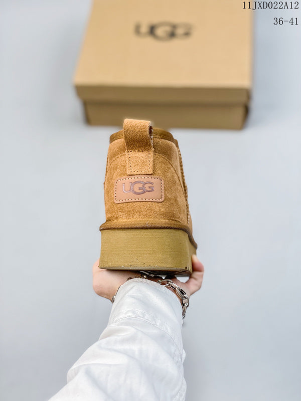 Women's BHUS3 Wool 35-41 Shoes with box - product image from the listing.