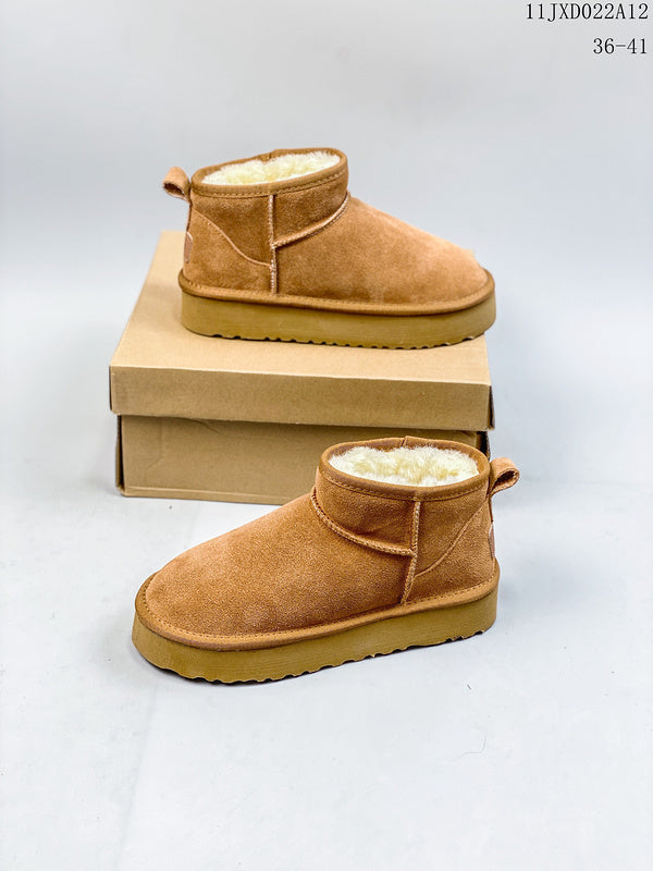 Women's BHUS3 Wool 35-41 Shoes with box - product image from the listing.