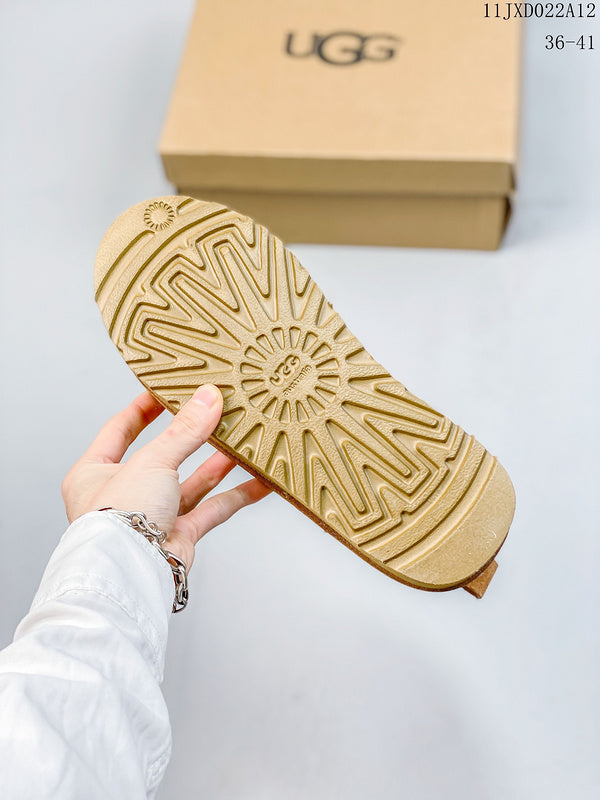 Women's BHUS3 Wool 35-41 Shoes with box - product image from the listing.