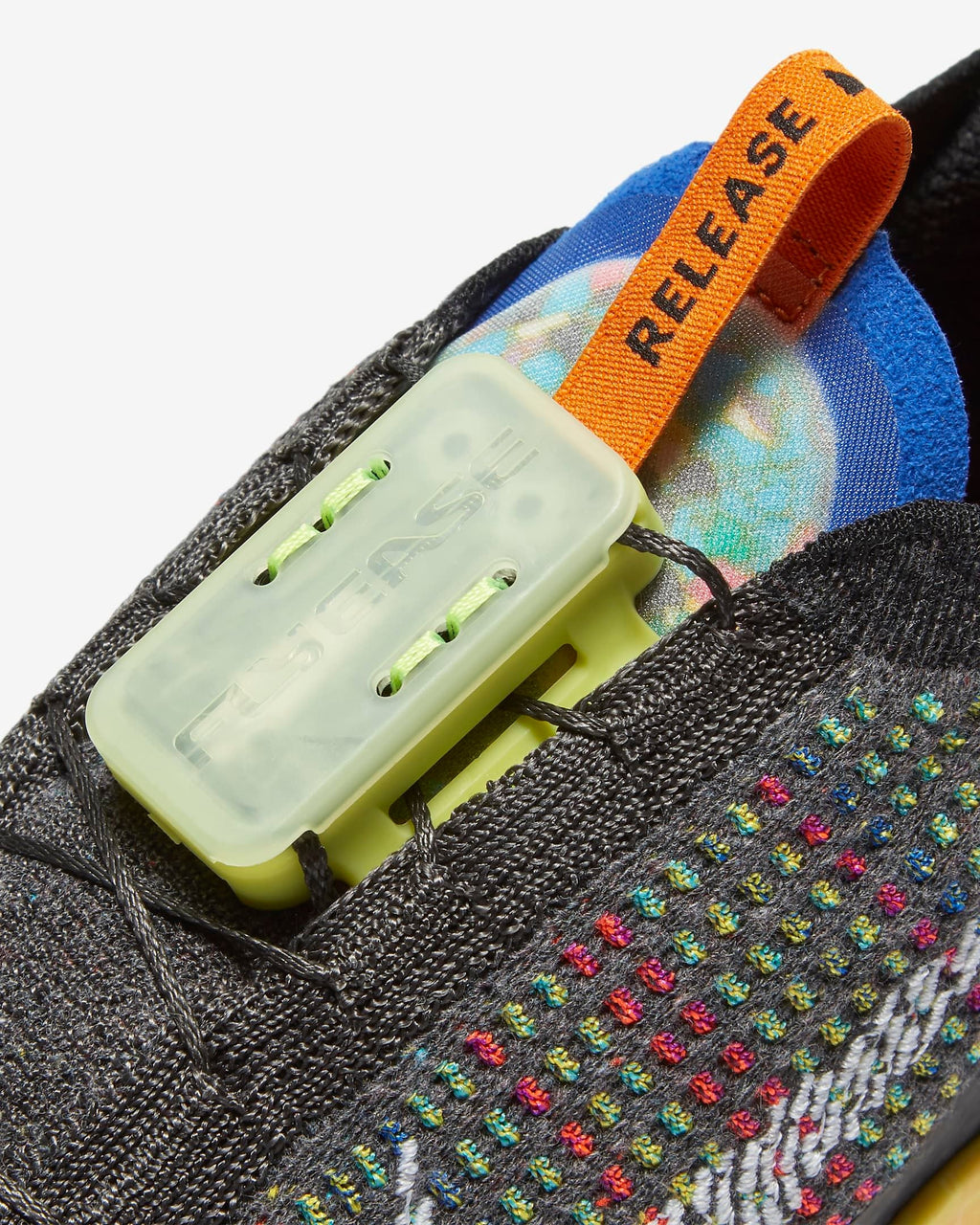 Nike Air VaporMax 2020 Flyknit Trainers CJ6741-002 - product image from the listing.