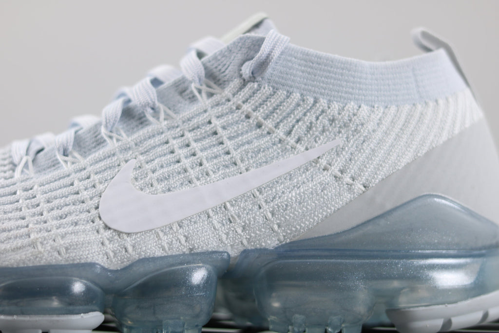 Nike Air VaporMax Flyknit 3 in White Grey AJ6900-102 - product image from the listing.