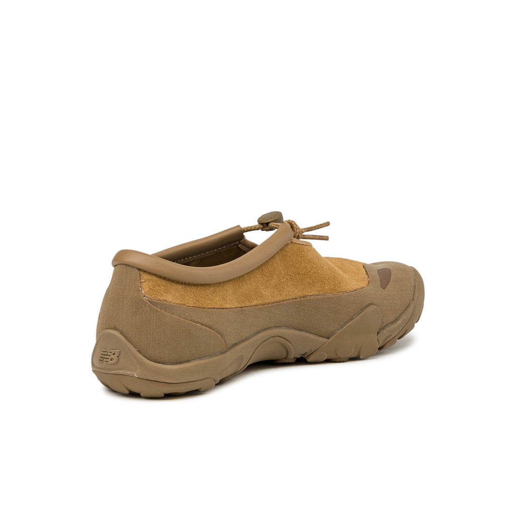 MT10T by New Balance - product photo shown in the listing for this item.